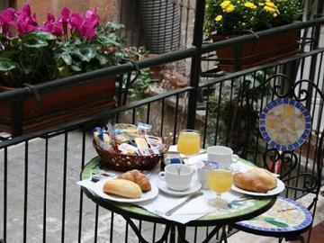 Giardino Hotel Trevi Kültér fotó